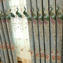 Rideau Occultant En Chenille Sur Mesure Avec Broderie De Paon Et Fleurs