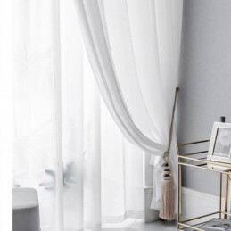 Rideaux Transparents Blancs Plissés Et Froissés