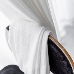 Rideaux Transparents Blancs Plissés Et Froissés
