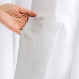 Rideaux Transparents Blancs Plissés Et Froissés